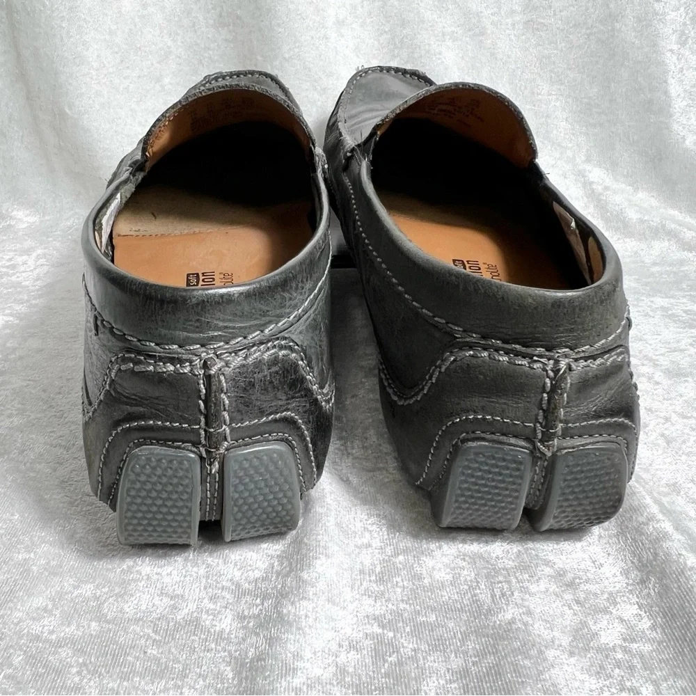 CLARKS Men's 11 M-Black Leather Casual Loafers Slip On Soft Cushioned Ortholite‎
